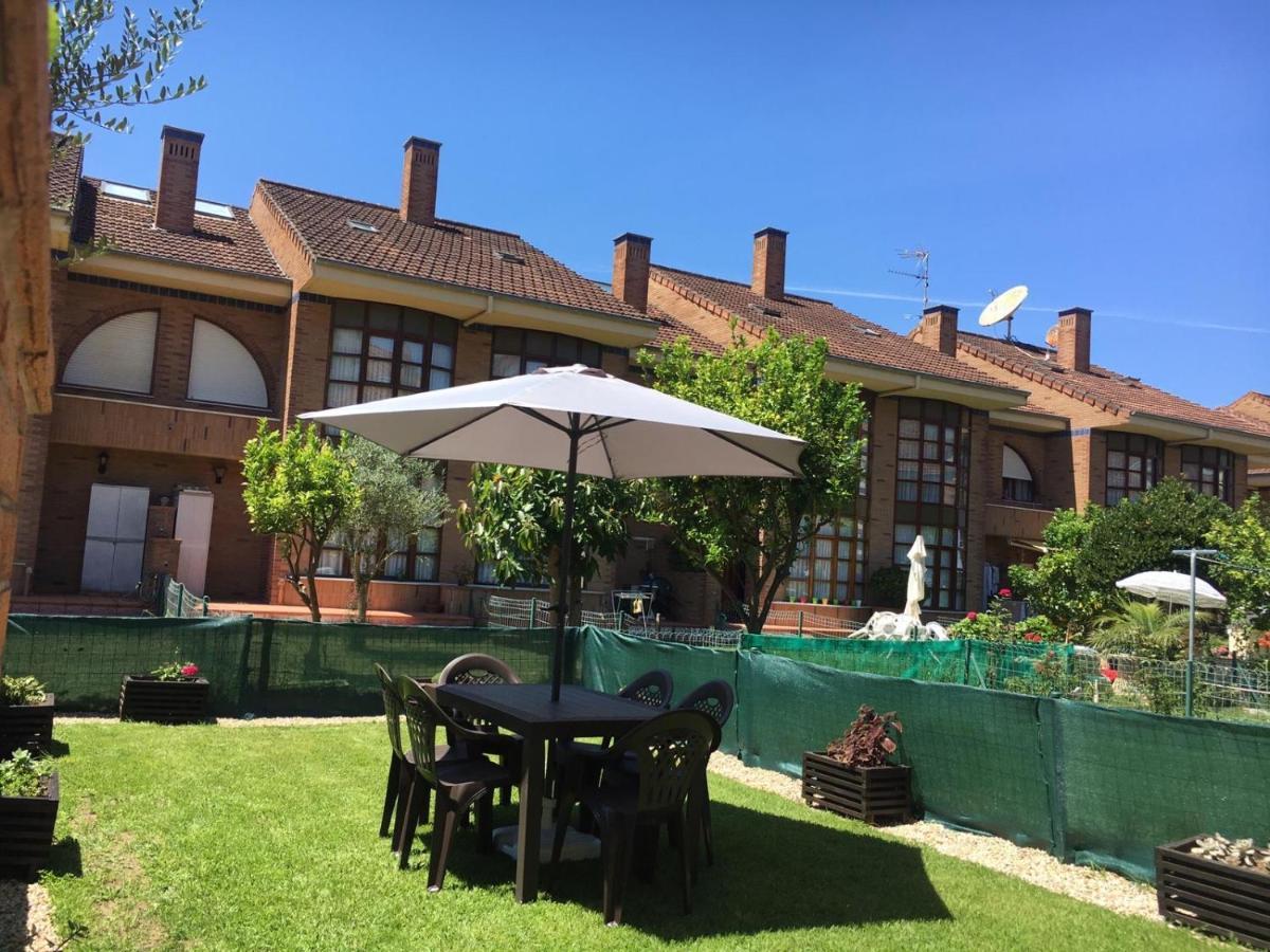 Willa Chalet En Laredo Cerca De La Playa. Zewnętrze zdjęcie